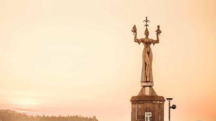 Auf den Spuren der Huren. 700 Prostituierte sollen während des Konzils tätig gewesen sein. Die Imperia setzt ihnen ein Denkmal.