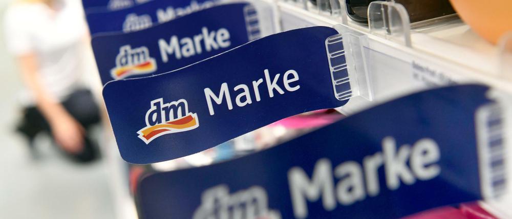 Marktführer: dm hat im vergangenen Jahr seinen Umsatz, die Zahl der Filialen und Mitarbeiter steigern können. 