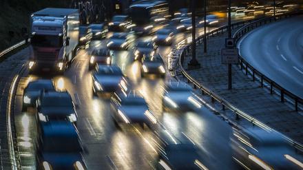 Der ACE fordert einen „Masterplan für die Verkehswende“. Menschen sollen animiert werden, ihr Auto zu teilen.