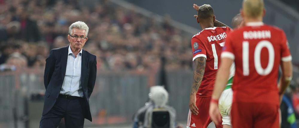 Ruhig am Ball. Heynckes bei der Arbeit.