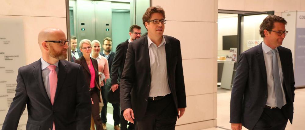 Die Generalsekretäre der an den Sondierungen teilnehmenden Parteien haben sich auf zwölf zentrale Themenblöcke geeinigt.