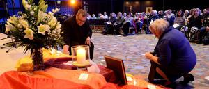 Beim Gottesdienst in der Gedächtniskirche gedenken Contergangeschädigte und ihre Angehörigen der Verstorbenen.