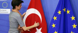 Die EU reagiert auf die Situation der Menschenrechte in der Türkei.