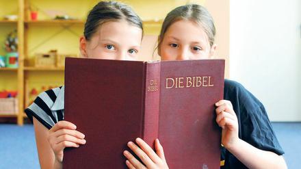 Religionsunterricht wird auf in Berlin wieder stärker nachgefragt.