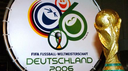 Der DFB muss bei der WM-Affäre kräftig zahlen. 