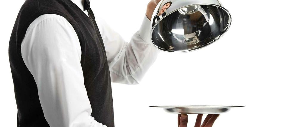 Gute Servicekräfte sind rar - auch in Berlins Restaurantszene. Wundern muss einen das nicht: Im Beruf fehlt die Anerkennung und vor allem eine angemessen gute Bezahlung.