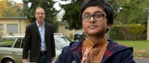 Der neue Austauschschüler Sandy (Zayn Baig) sorgt in der Familie von Erik (Martin Brambach) für zusätzliche Probleme. 