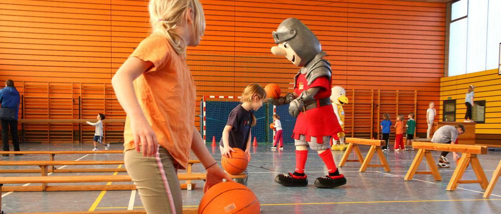 Kinder sollen sportlich aktiv sein - ohne Angst vor Missbrauch.