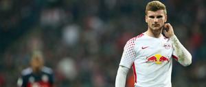 Leipzigs Timo Werner kann es nicht fassen.