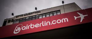 Das Air Berlin Logo am Flughafen Berlin-Tegel. Hier landet am Freitag, den 27. Oktober 2017, die letzte Maschine der Airline.