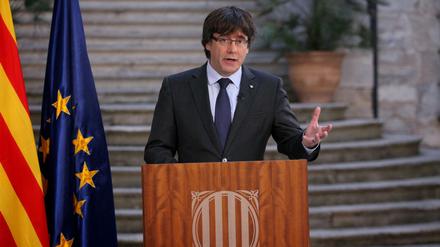 Die spanische Staatsanwaltschaft hat Anklage gegen Kataloniens ehemaligen Regionalpräsidenten Carles Puigdemont erhoben.