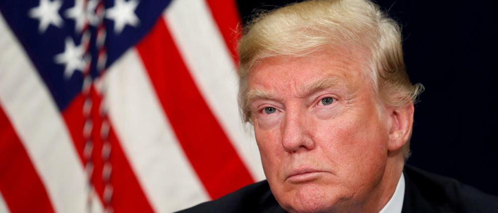Trump behauptet in der öffentlichen Auseinandersetzung, es handele sich eigentlich um eine Russland-Affäre.