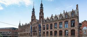 Magna Plaza Amsterdam. In dem historischen Kaufhaus hat der Berliner Coworking-Anbieter Rent24 seinen ersten Standort im Ausland eröffnet. 