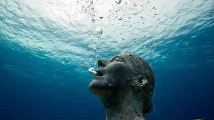 Geht die Welt unter? Skulptur des britischen Künstlers Jason de Caires Taylor 