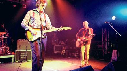 Hier der Familientyp, dort der Popstar. Robert Forster (li.) und Grant McLennan 2005 in München.