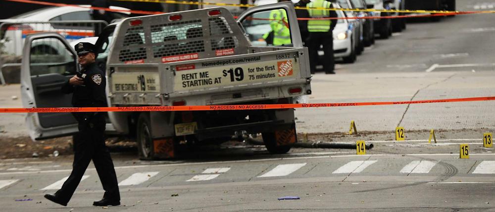 Bei dem Attentat in New York sind acht Menschen ums Leben gekommen.
