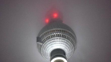 Grau ist das neue Blau. Gegen schlechte Laune und Müdigkeit im November hilft vor allem Licht.