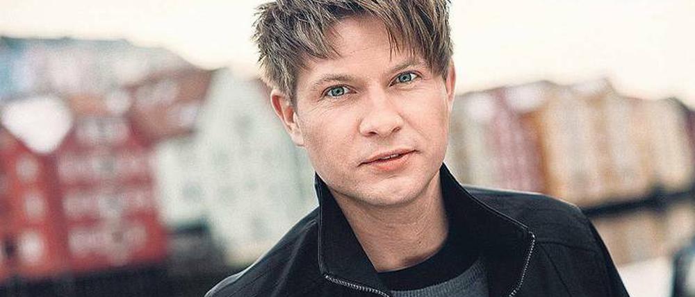 Bewahrt Ruhe mitten im Aufruhr. Der polnische Dirigent Krzysztof Urbanski.