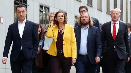 Wohin des Weges? Die Grünen-Sondierer im Anmarsch 