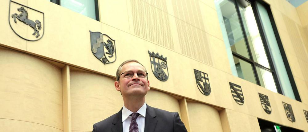 Der Regierende Bürgermeister Michael Müller (SPD) vorm Bundesrat. 