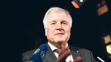 Horst Seehofer will demnächst in Klausur gehen – allein.