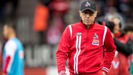 Nur zwei Punkte nach elf Spielen, aber Peter Stöger bleibt Trainer in Köln. 