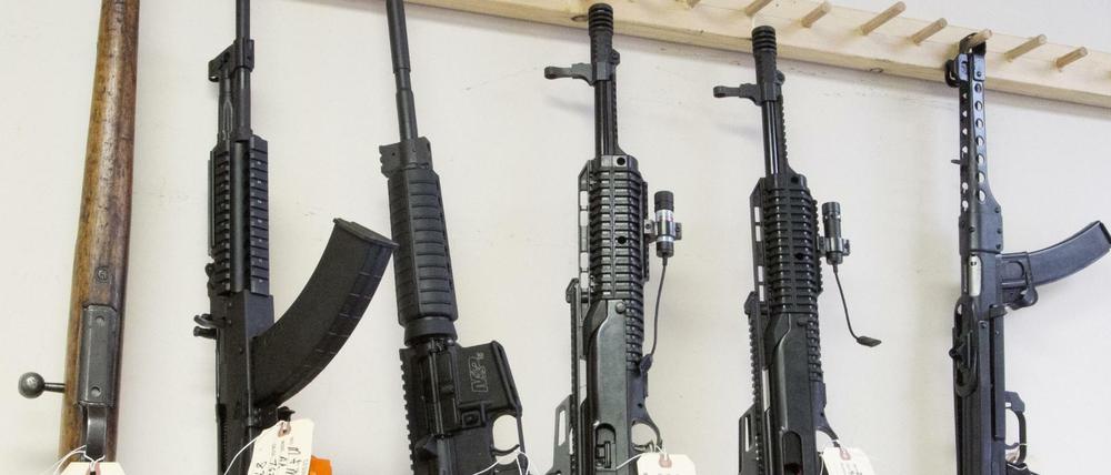 Nicht ohne meine Waffe! Was in den USA selbstverständlich ist, erzeugt hierzulande Unverständnis.