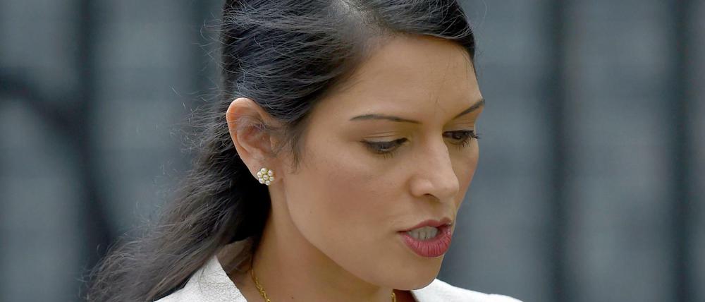 Rücktritt nach Kritik: Ministerin Priti Patel 