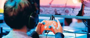 Hingucker. Die neue Xbox setzt auf Grafik, Inhalte fehlen noch. Foto: Thomas Samson/AFP