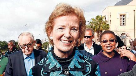 Mary Robinson gehört der Jury des Preises an. Sie ist ehemalige Präsidentin Irlands und ehemalige UN–Hochkommissarin für Menschenrechte. 
