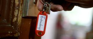 Der Streit um die Ferienwohnungen in Berlin ging am Montag in die nächste Runde.