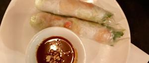 Sommerrollen mit Hoisin-Erdnusssoße