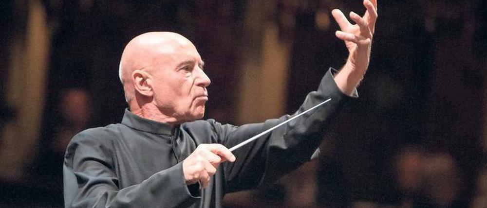 Ein Gewinn für Berlins ohnehin reiche Orchesterlandschaft. Christoph Eschenbach übernimmt den Taktstock am Gendarmenmarkt.