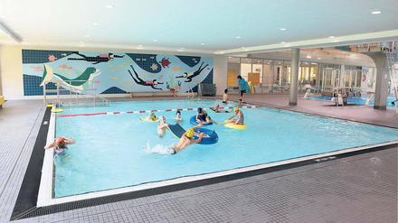 Tragödie unter Wasser. Eine 38-Jährige erlag vergangen Woche im Potsdamer Schwimmbad ihrer Herzerkrankung. 