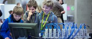 Mehr als Rechnen. Mit Mathe lassen sich viele Dinge in unserer Umwelt beschreiben, das sollen bereits Grundschüler lernen.