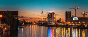 "Emotional" sei das Thema Hochhausbau, sagt Senatsbaudirektorin Lüscher auf einer Podiumsdiskussion am Dienstagabend. 