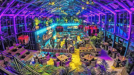 Alles so schön bunt hier: Im Greenhouse California Grill in Glienicke ist das ganze Jahr über Sommer. 