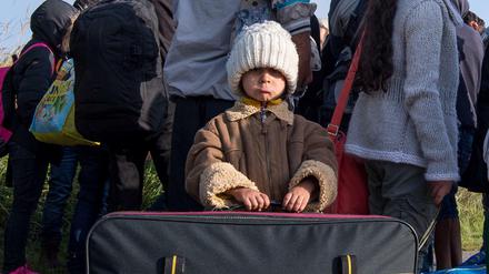 Das Thema Familiennachzug von Flüchtlingen ist einer der größten Streitpunkte bei den Jamaika-Sondierungen in Berlin.