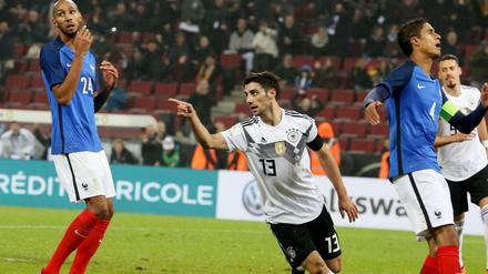 Der eingewechselte Lars Stindl traf in der Nachspielzeit zum 2:2. 