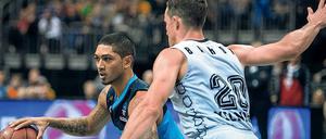 Taktgeber. Peyton Siva spielte in der Saison 2013/14 in der US–Profiliga NBA und ist bei Alba Berlin als Point Guard einer der Führungsspieler. 
