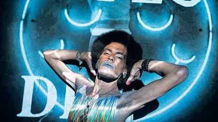 Brasilianischer Glamour. Die Ausstellung ist vom biografischen Filmprojekt „Queer City“ inspiriert. 