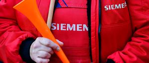 Protest. Am Freitag gingen bundesweit Siemensianer auf die Straße, in Berlin allein 750.