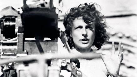 Kunst, Propaganda und Leid. Leni Riefenstahl bei den Aufnahmen für ihren Film über die Olympischen Spiele in Berlin. Ertl entwickelte für sie viele neue Kameratechniken.