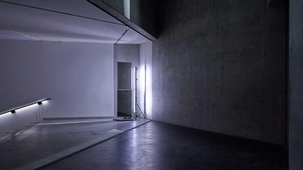 Die Licht- und Klanginstallation „re.so.nant“ von Mischa Kuball im Jüdischen Museum Berlin.