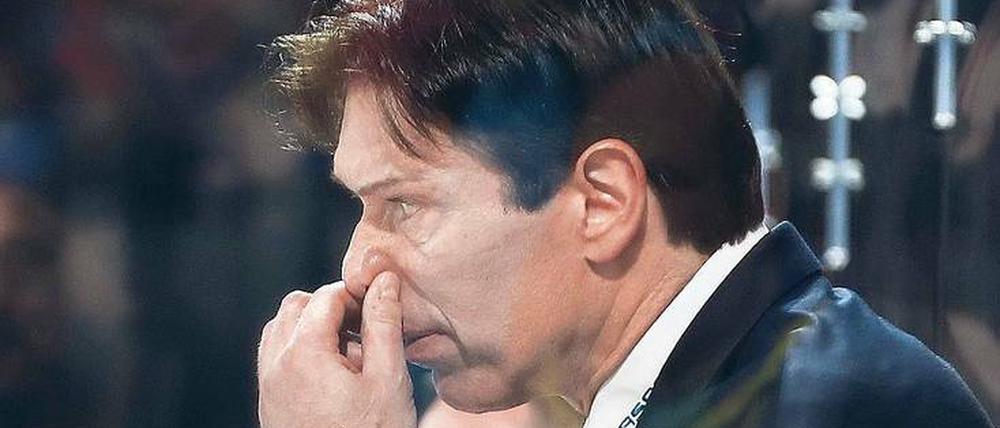 Uwe Krupp kann sich gern auch mal an die eigene Nase fassen.