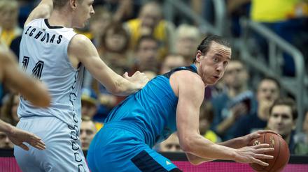 Dennis Clifford bekommt es am Samstag gegen Oldenburg mit einem der momentan besten Center der Bundesliga zu tun.