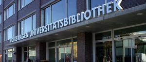 Die Volkswagen Universitätsbibliothek bei ihrer Eröffnung 2005.