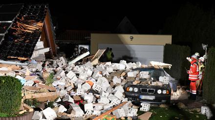 Trümmer des eingestürzten Hauses in Berlin-Spandau