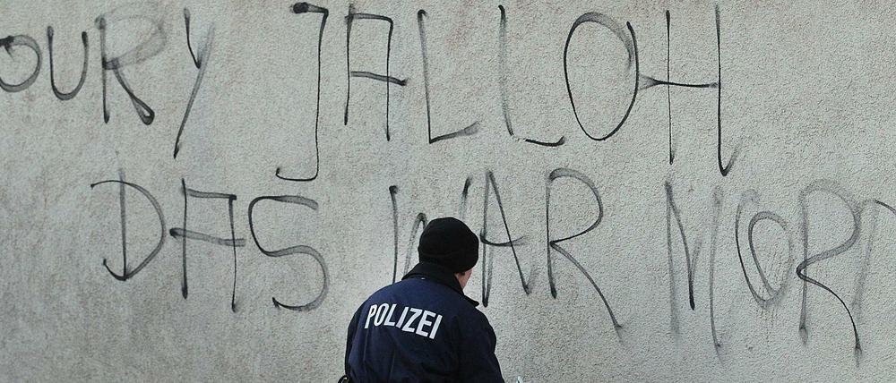 Zum Tod von Oury Jalloh in einer Dessauer Polizeizelle im Januar 2005 gibt es viele Fragen. 