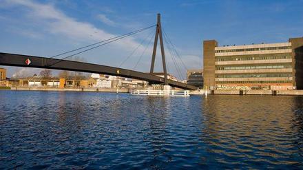 Das Spree-Ufer in Schöneweide.
